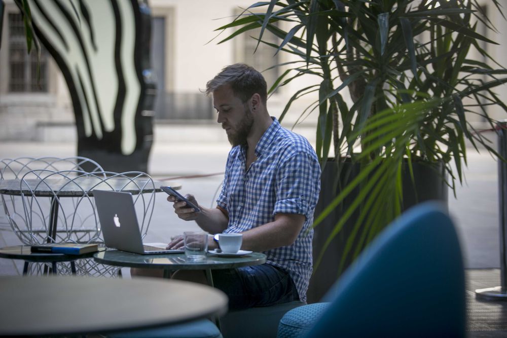 sillas para teletrabajar desde el jardin