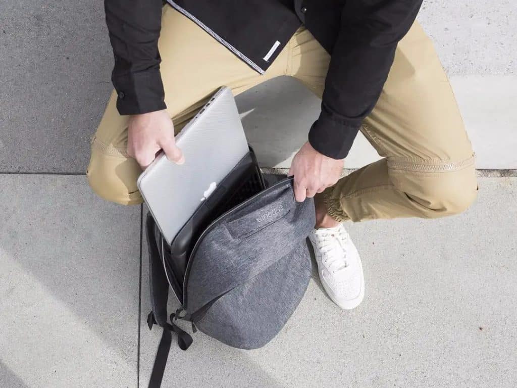 mejores mochilas para guardar tu mac